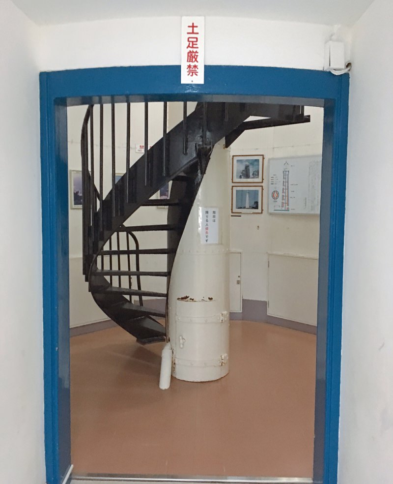 ias5.jpg